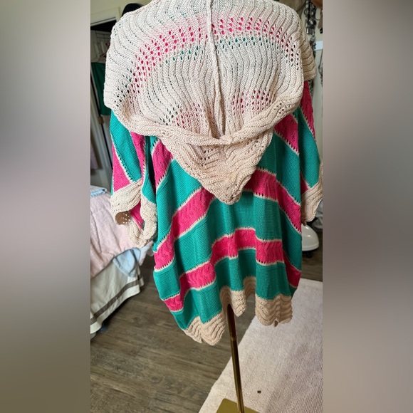 Striped hooded Knit oversized Top in Teal and Pink - Picture 9 of 13